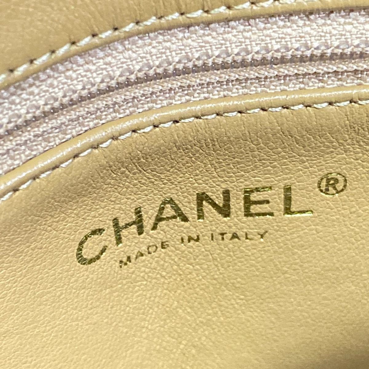 Chanel Tote Bag Reissue Beige Gold — view 8