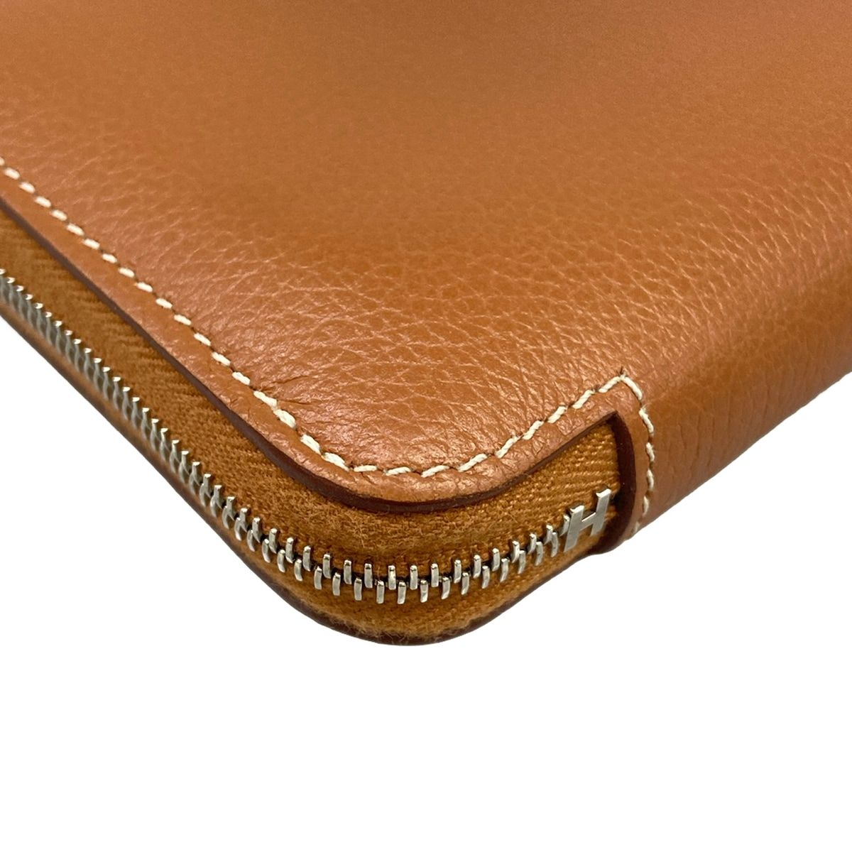 Hermes Coin Purse Azap Compact Silk'in Gold — view 7