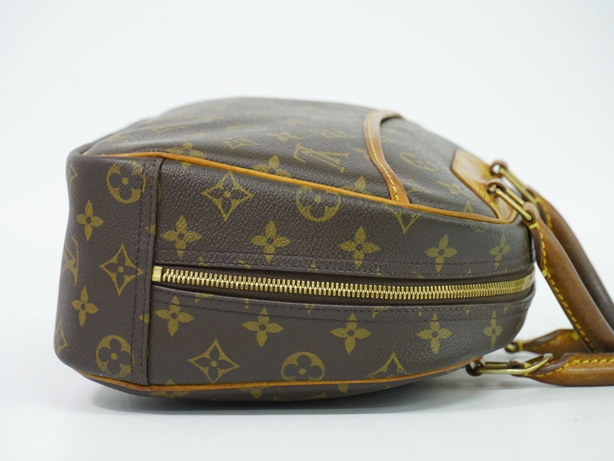 Louis Vuitton LV Trouville Monogram Handbag Brown Bag — view 4