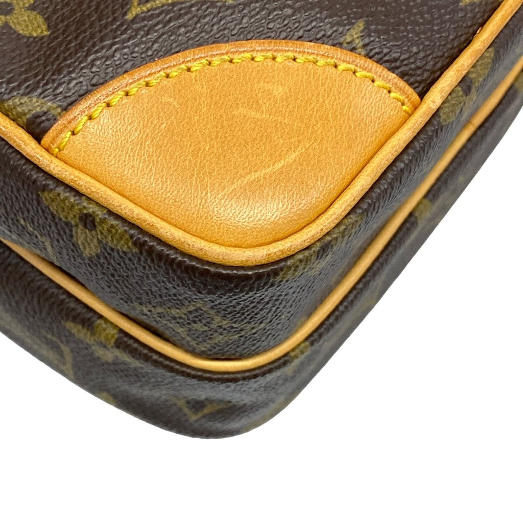 Louis Vuitton Shoulder Bag Monogram Amazone — view 6