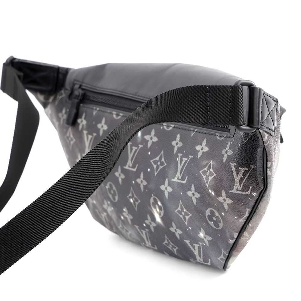 Louis Vuitton Belt Bag Monogram Galaxy Discovery Black — view 3
