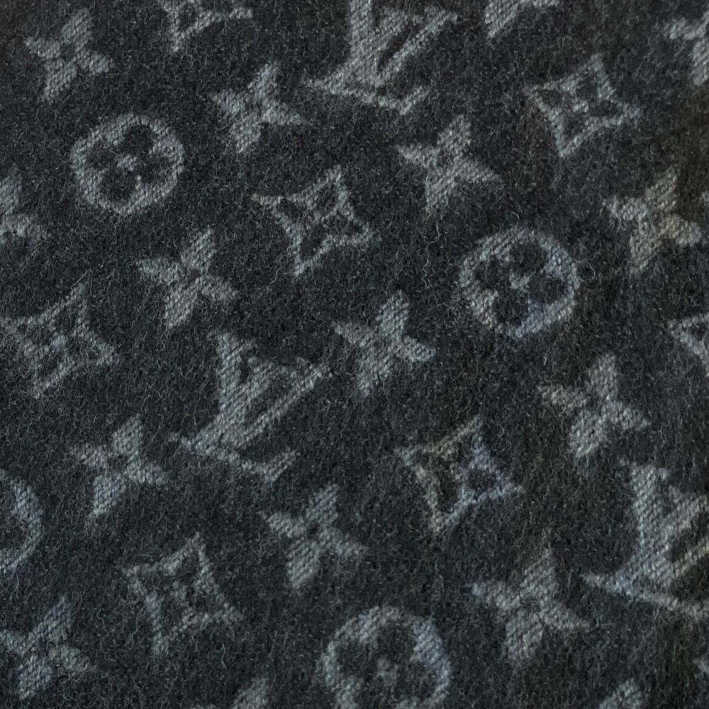 Louis Vuitton Scarf Monogram Gradient Cashmere Wool Fringe Black Gray — view 2