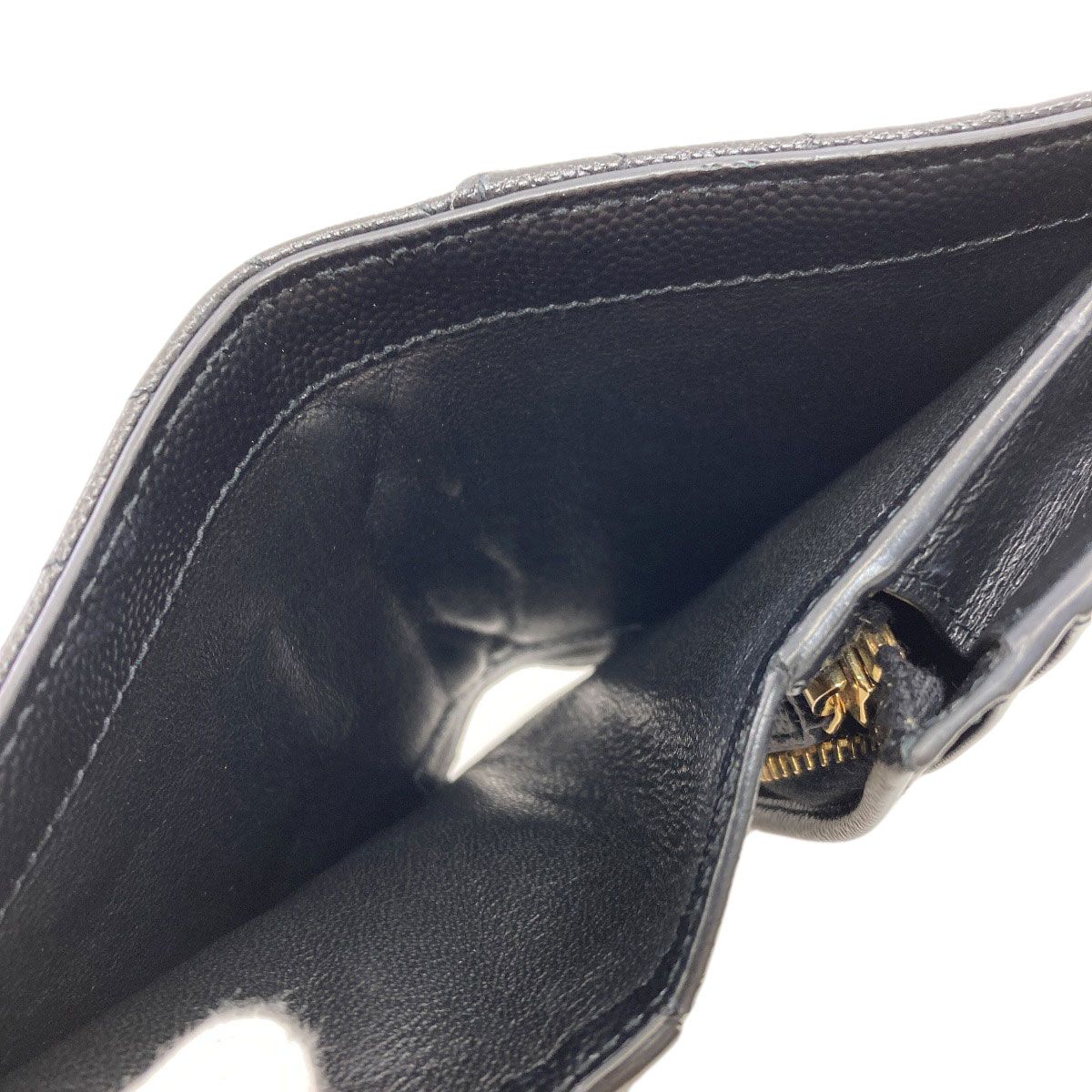 Saint Laurent Cassandra Bifold Wallet Leather — view 6