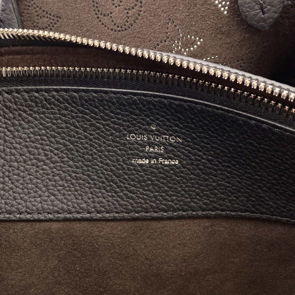 Louis Vuitton Bella Handbag Mahina Leather — view 6