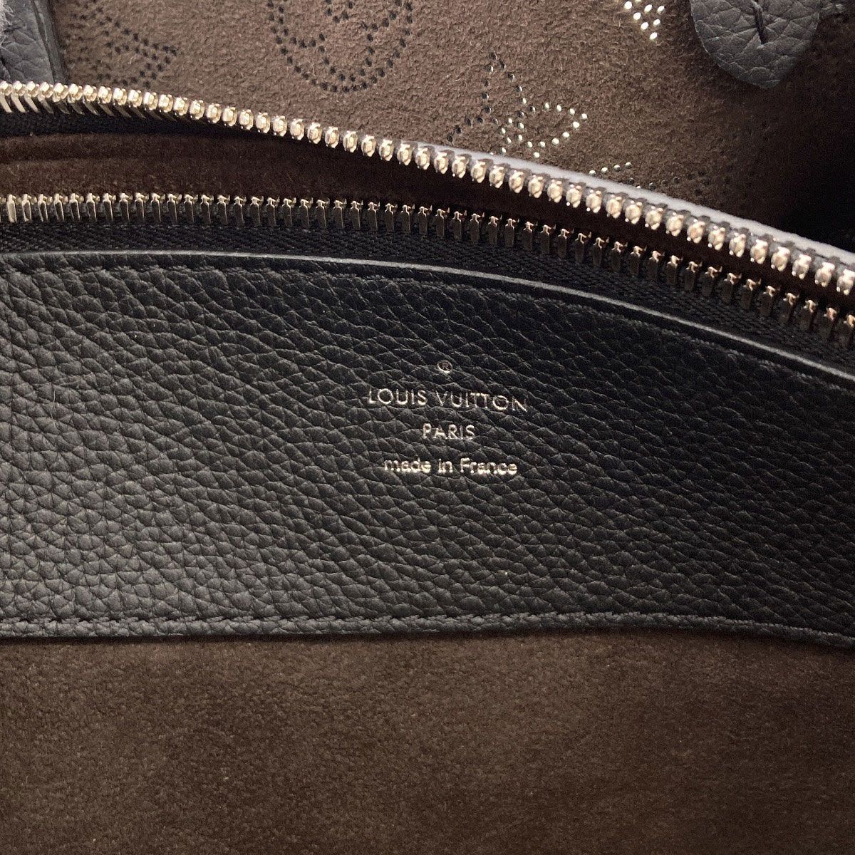 Louis Vuitton Bella Handbag Mahina Leather — view 6