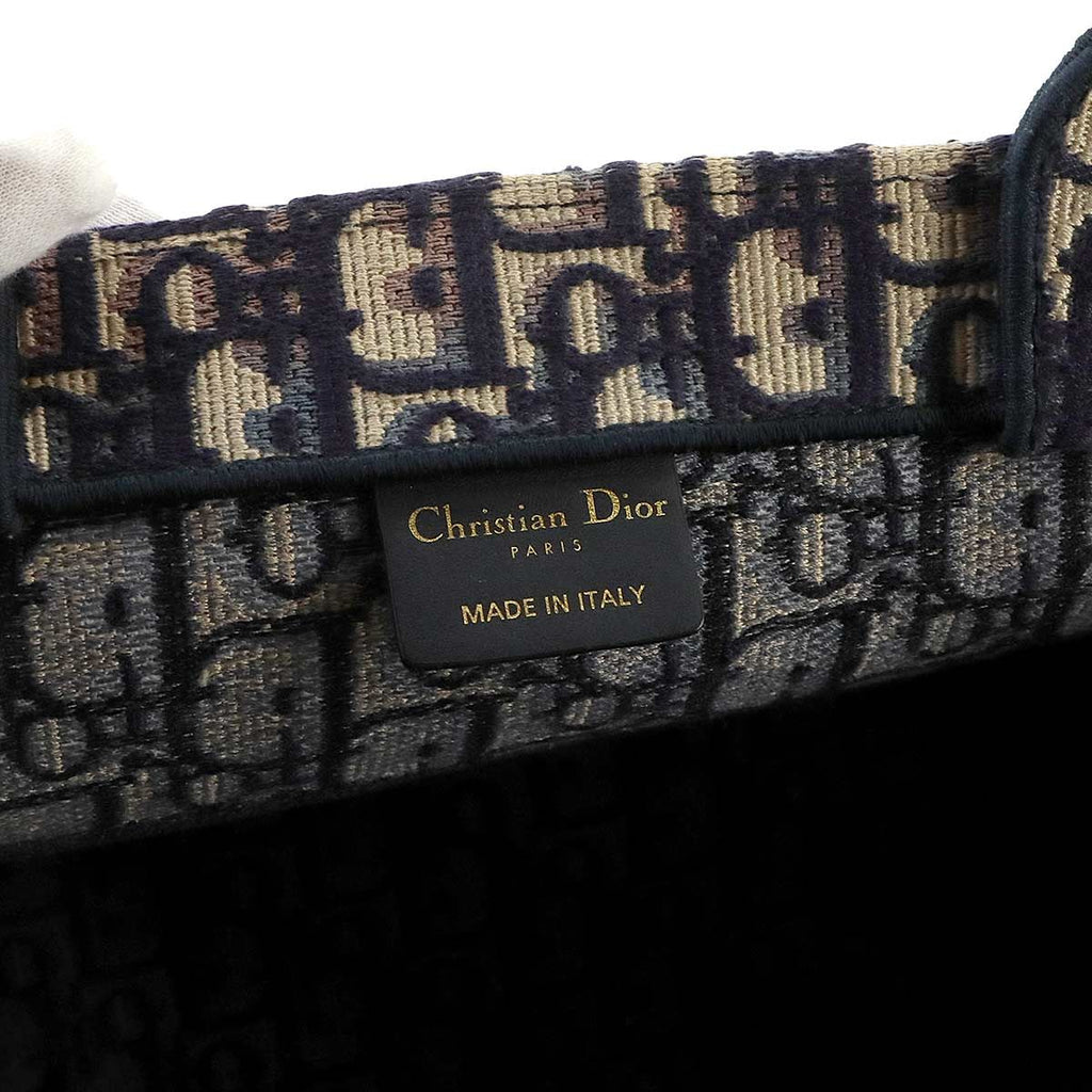Dior Book Tote Bag Medium Oblique Canvas Navy — view 7