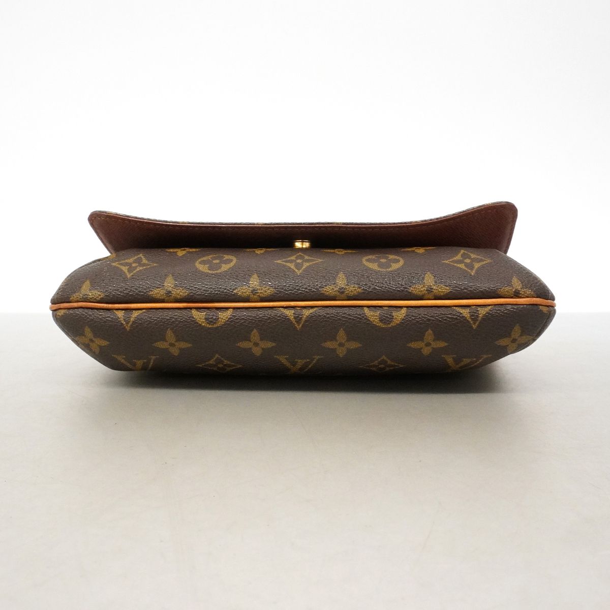 Louis Vuitton Shoulder Bag Monogram Musette Tango Short Strap Brown — view 3
