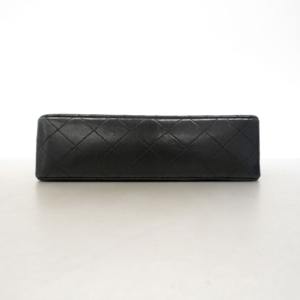 Chanel Shoulder Bag Quilted Lambskin Black Gold — view 3