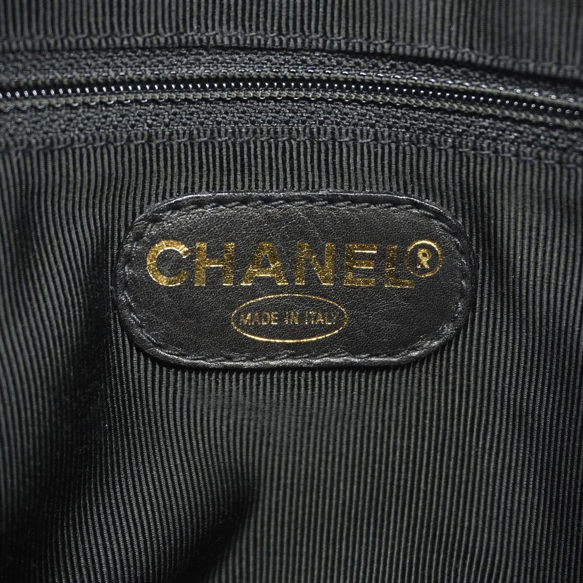 Chanel Chain Tote Bag Quilted Caviar Leather Black Gold — view 5