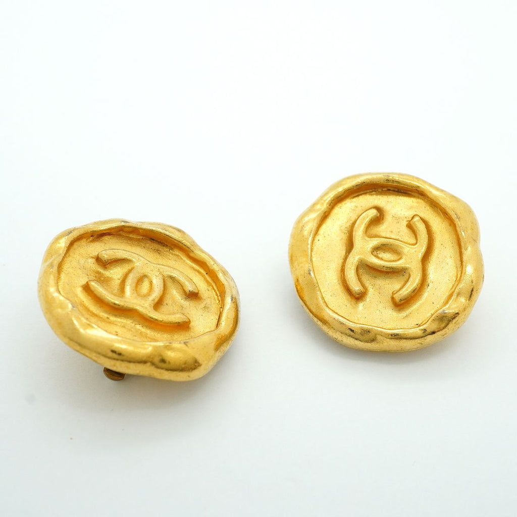 Chanel Earrings Vintage CC Logo Gold Plated — view 2