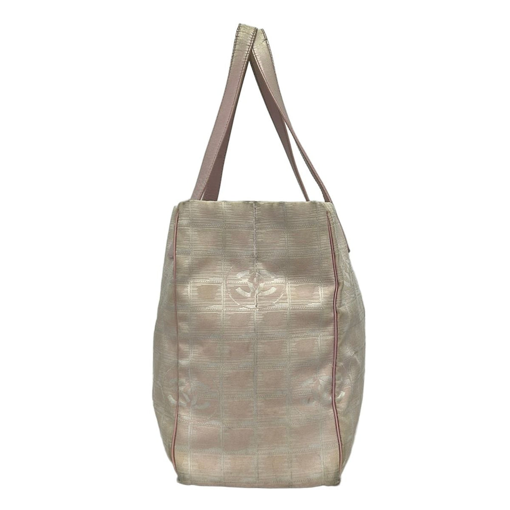 Chanel Tote Bag New Travel Line MM Pink Beige Leather — view 4