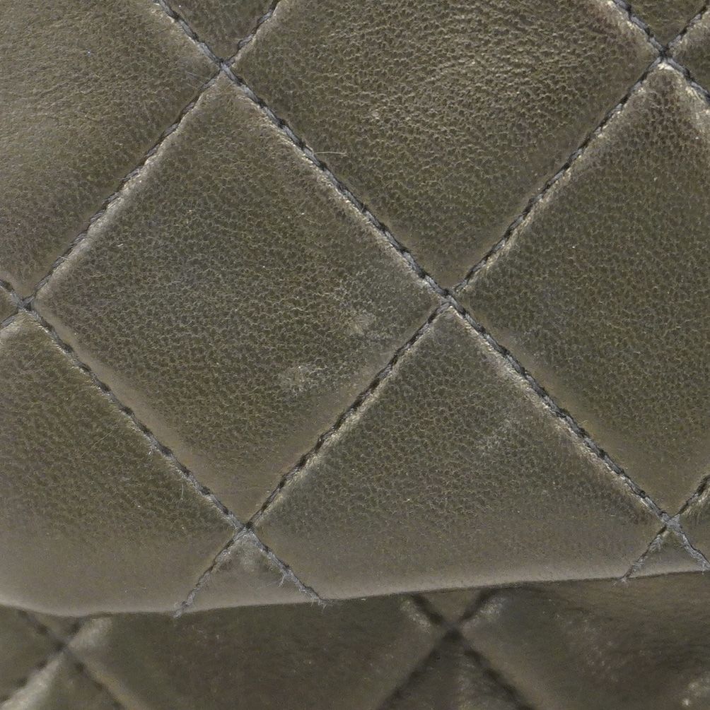Chanel Shoulder Bag Quilted Lambskin Black Gold — view 7