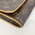 Louis Vuitton Shoulder Bag Monogram Pochette Twin GM Brown — view 7