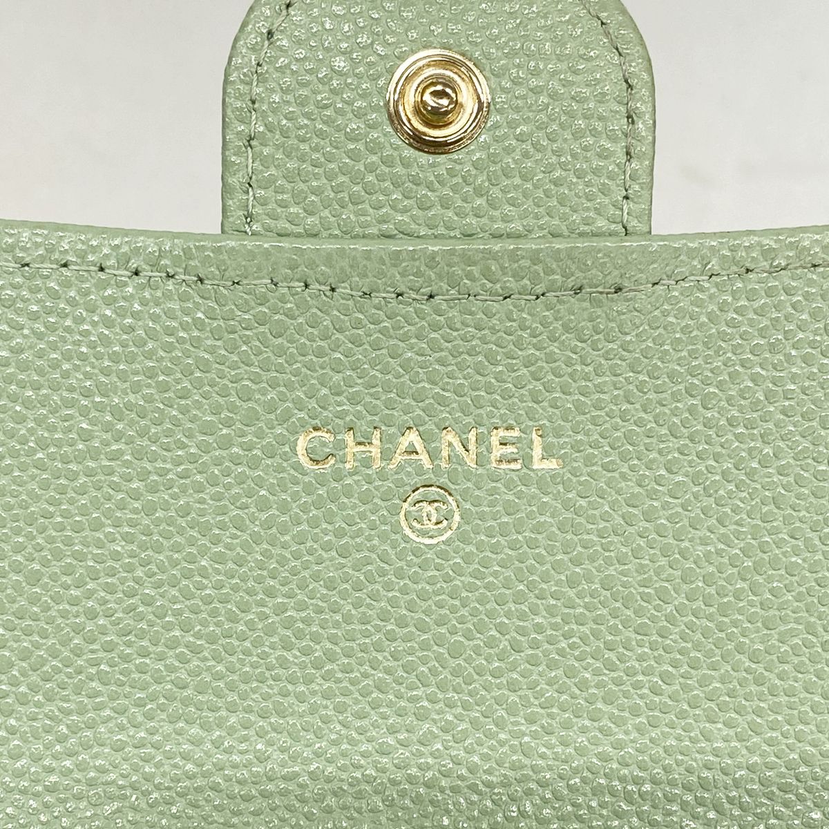 Chanel Wallet Quilted Caviar Leather Green Champagne Gold — view 4