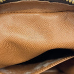 Louis Vuitton Shoulder Bag Monogram Amazone Brown — view 5