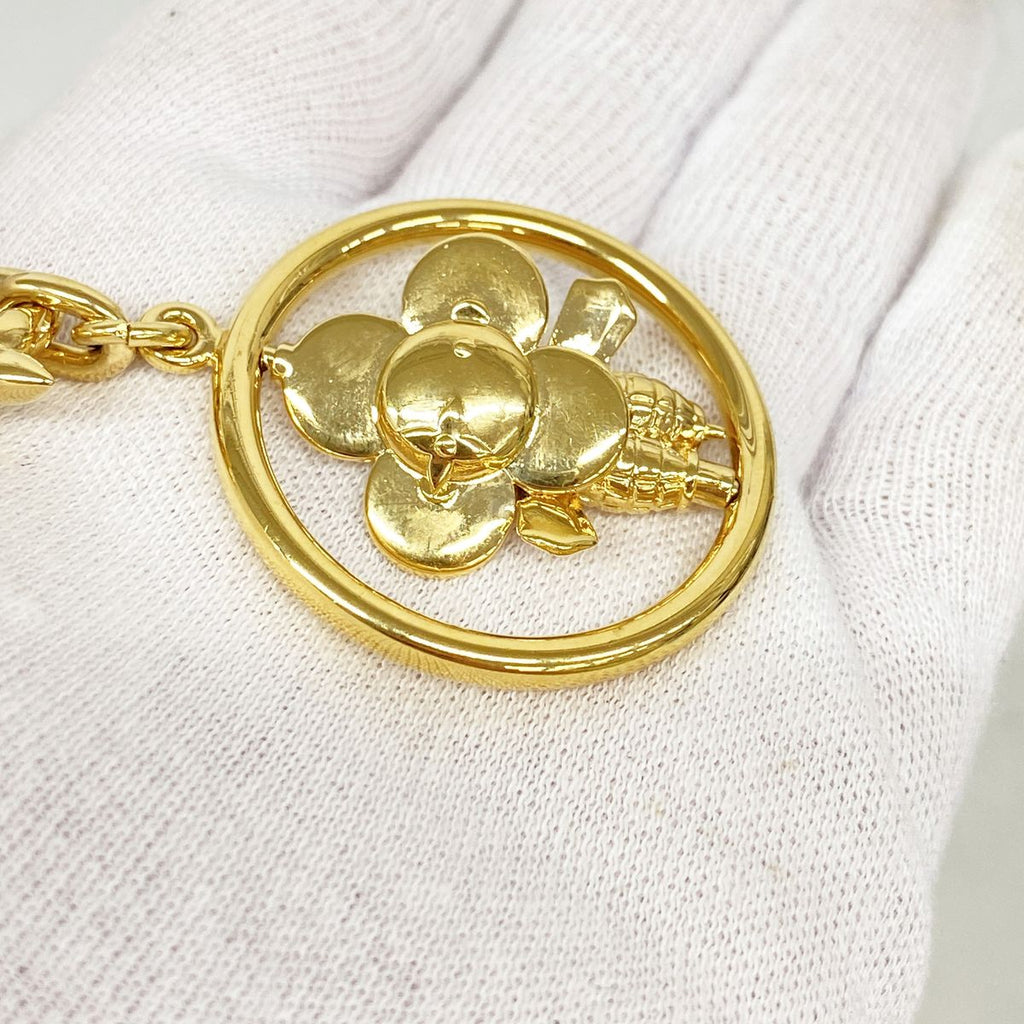 Louis Vuitton Key Holder Charm Vivienne Ice Skating Gold — view 4
