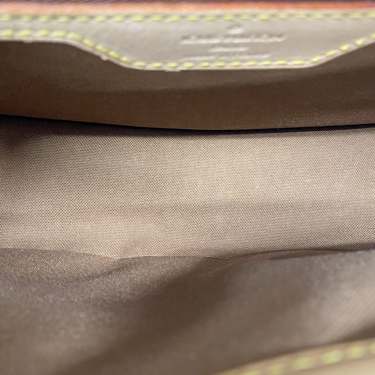 Louis Vuitton Shoulder Bag Monogram Solonge Brown — view 4