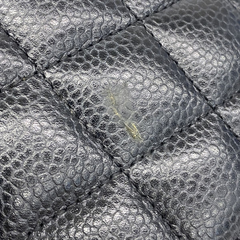 Chanel Wallet Quilted Caviar Leather Black Gold — view 7