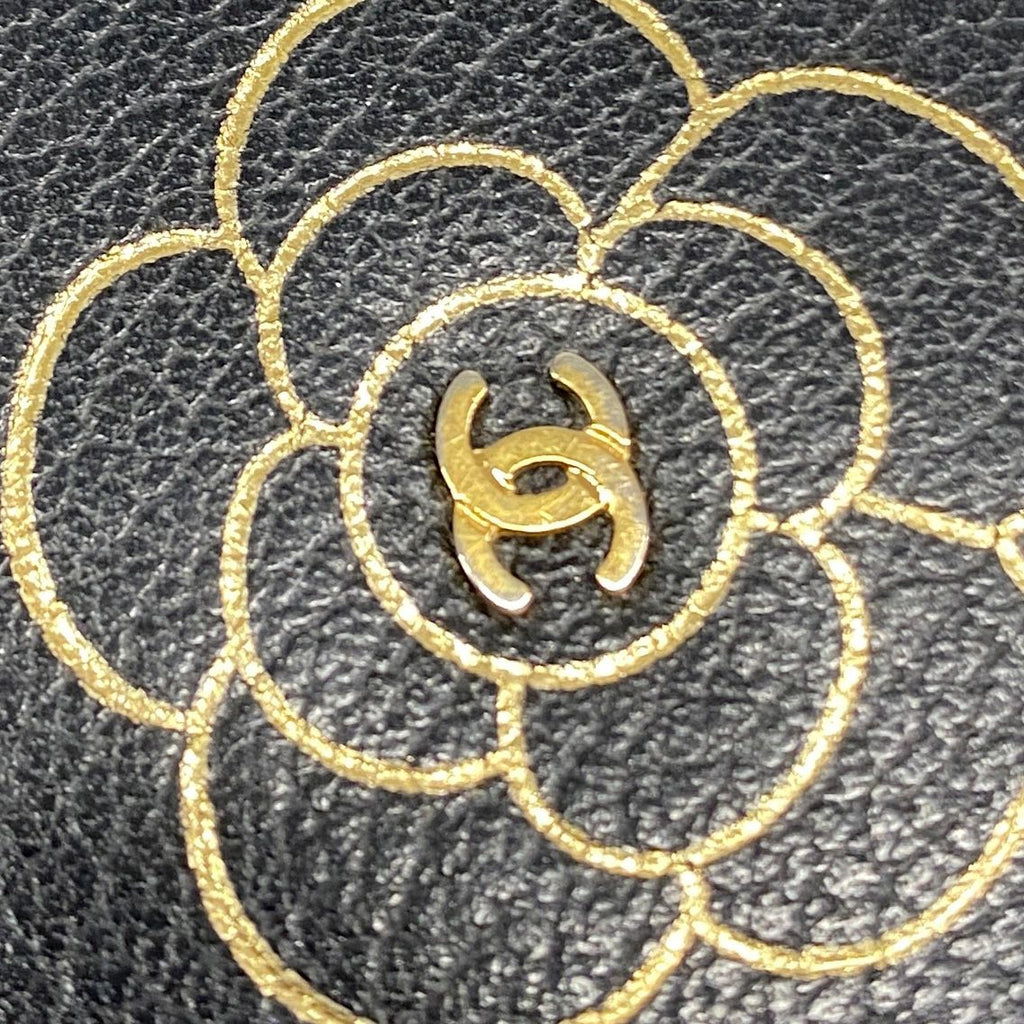 Chanel Wallet Camellia Leather Black Gold — view 8