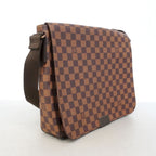 Louis Vuitton Shoulder Bag Damier District MM Ebene — view 2