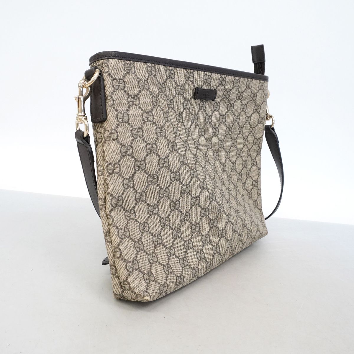 Gucci Shoulder Bag GG Supreme Brown Champagne Gold — view 2