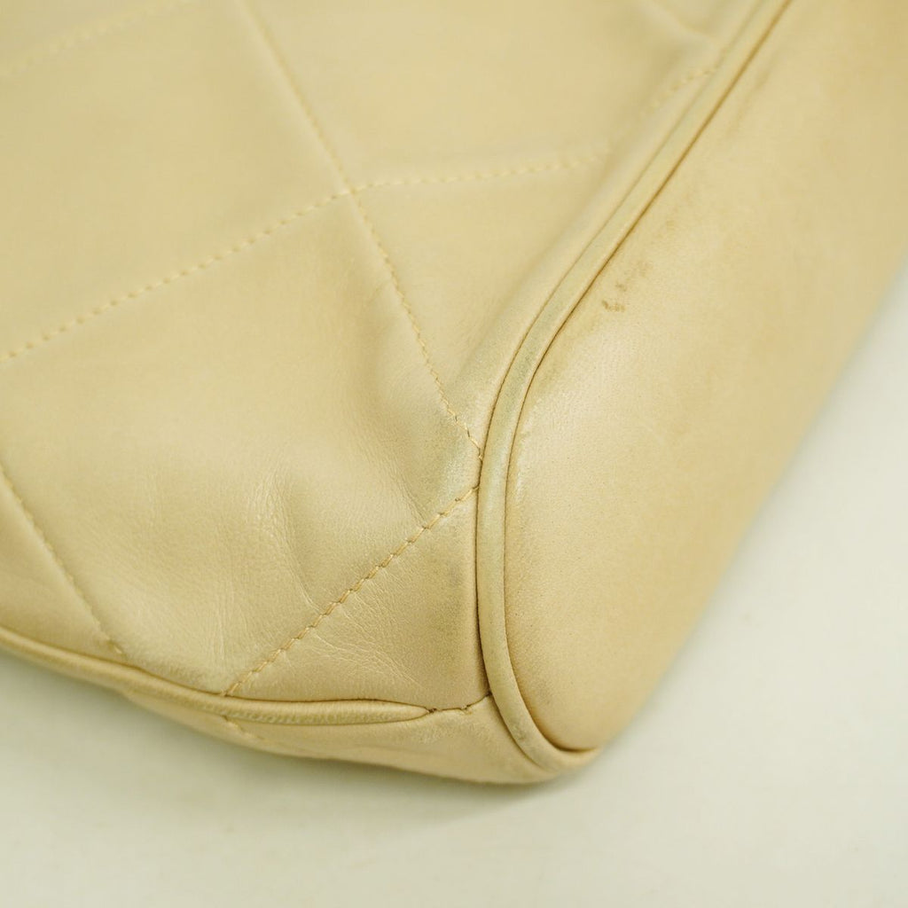 Chanel Shoulder Bag Quilted Lambskin Beige Gold — view 7