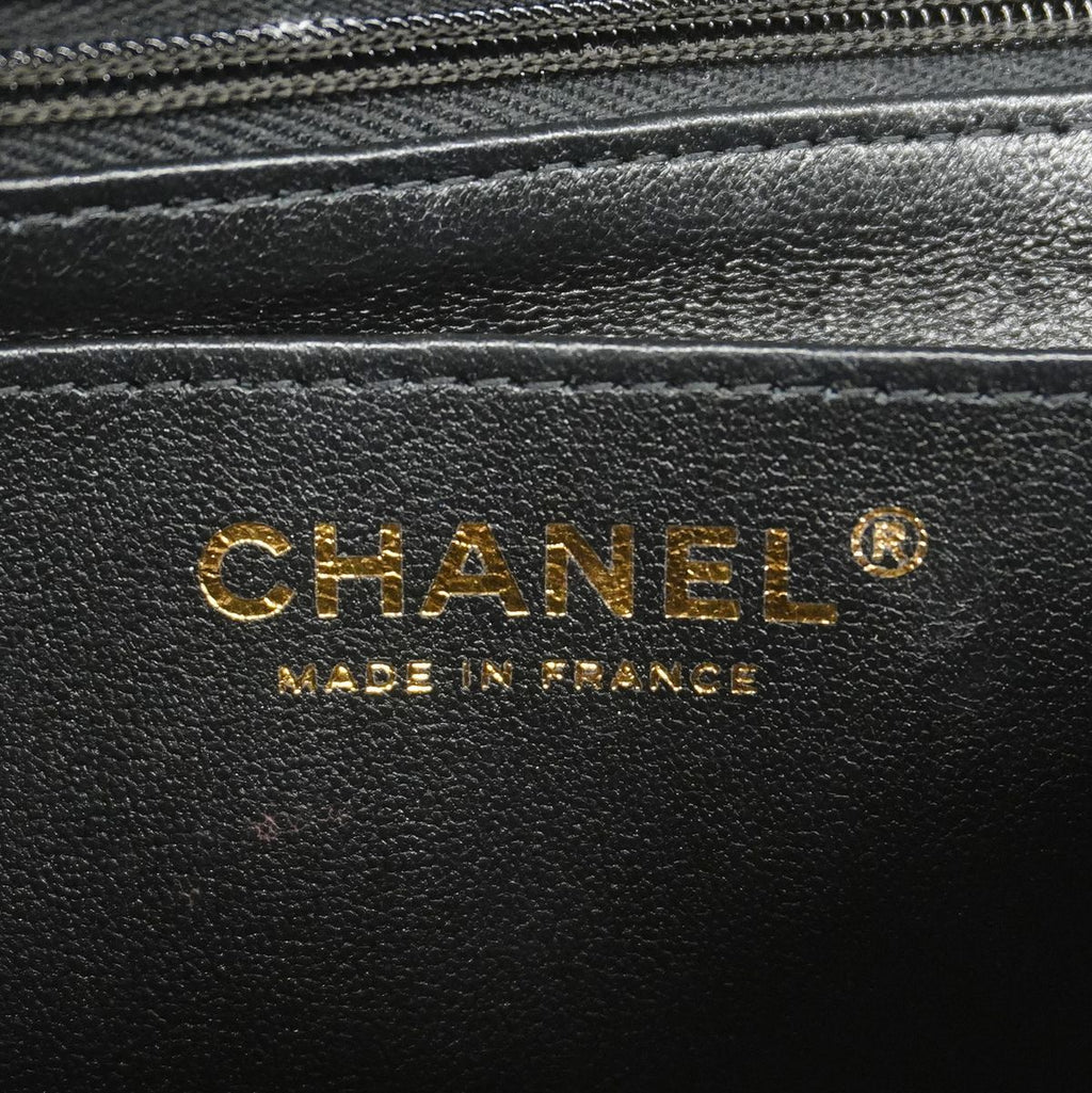 Chanel Shoulder Bag Mini Quilted Lambskin Black Gold — view 5