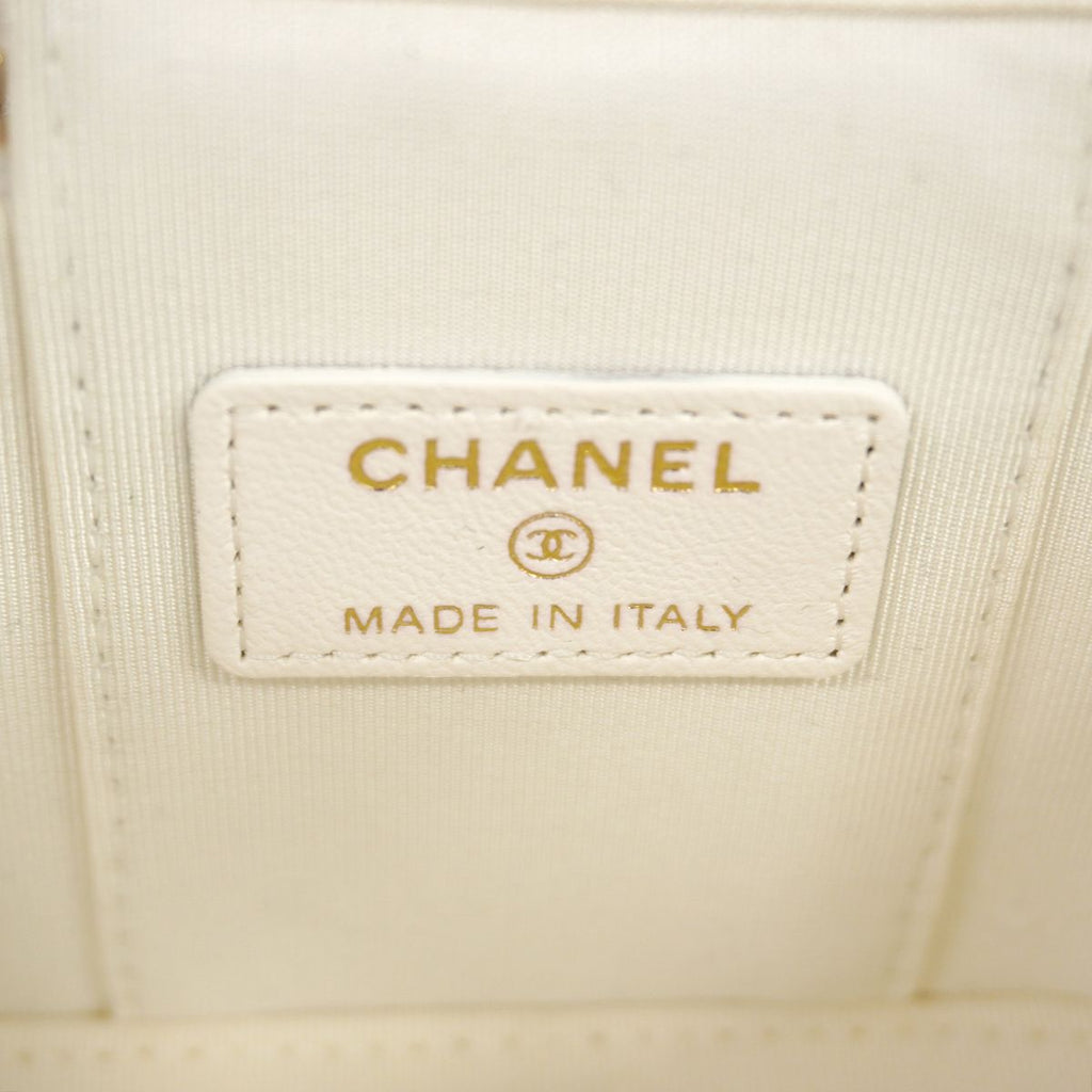 Chanel Vanity Bag Quilted Lambskin White Champagne Gold — view 5