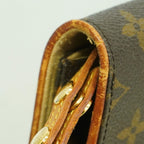 Louis Vuitton Shoulder Bag Monogram Pochette Twin GM Brown — view 7