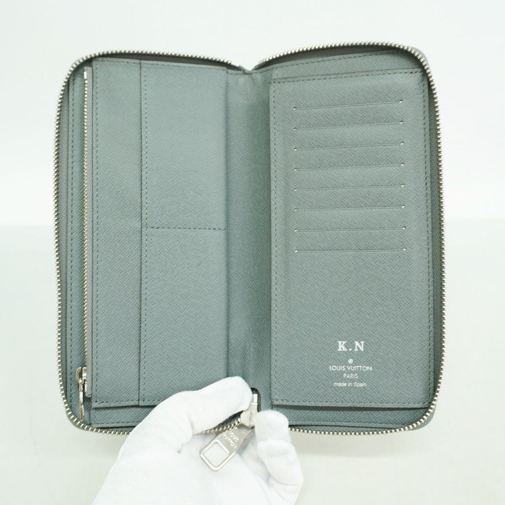 Louis Vuitton Wallet Taiga Zippy Vertical Glacier — view 3