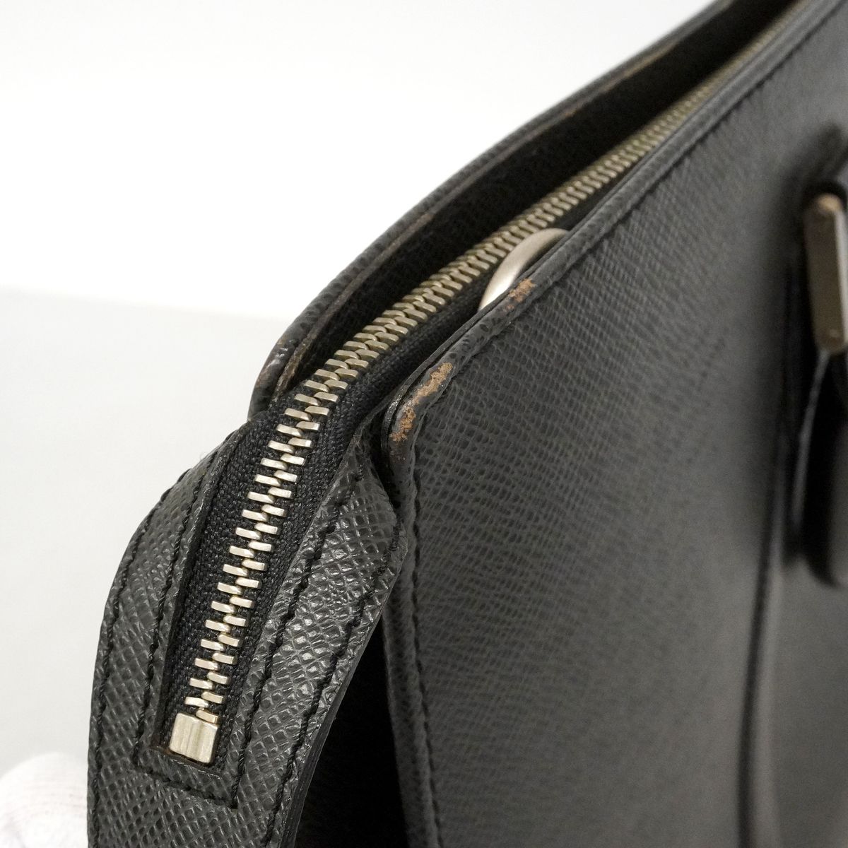 Louis Vuitton Business Bag Taiga Porte Documents Rosin Ardoise — view 8