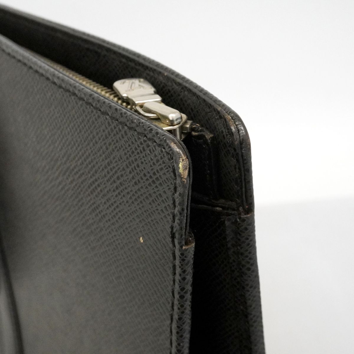Louis Vuitton Business Bag Taiga Porte Documents Rosin Ardoise — view 7