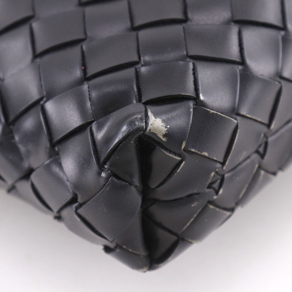 Bottega Veneta Messenger Bag Intrecciato Leather Black — view 4