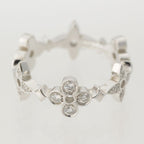 Louis Vuitton Monogram Fine Dentelle Diamond Ring White Gold — view 3