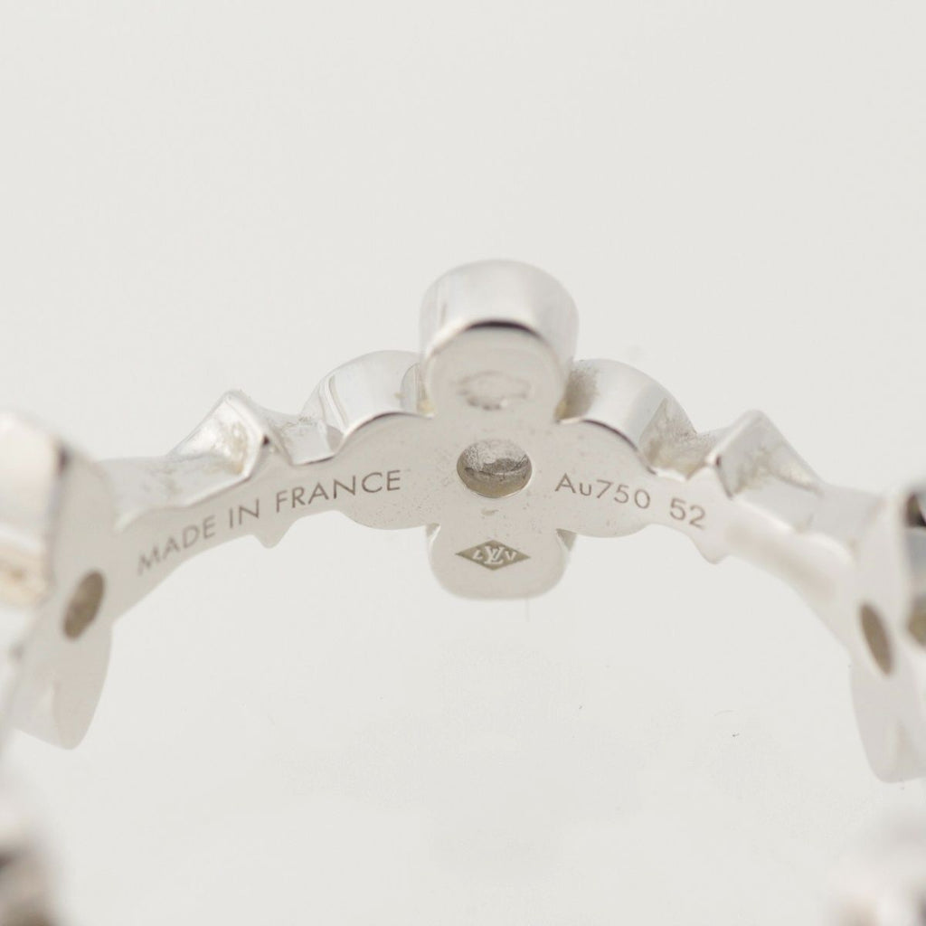 Louis Vuitton Monogram Fine Dentelle Diamond Ring White Gold — view 8