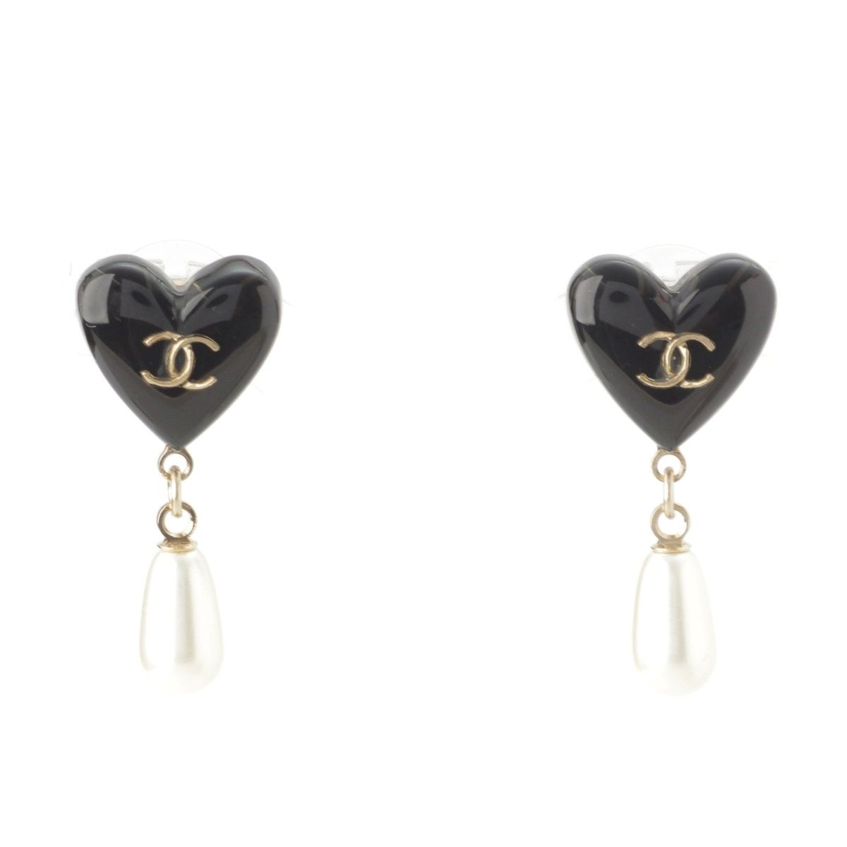 Chanel CC Logo Heart Pearl Earrings Black