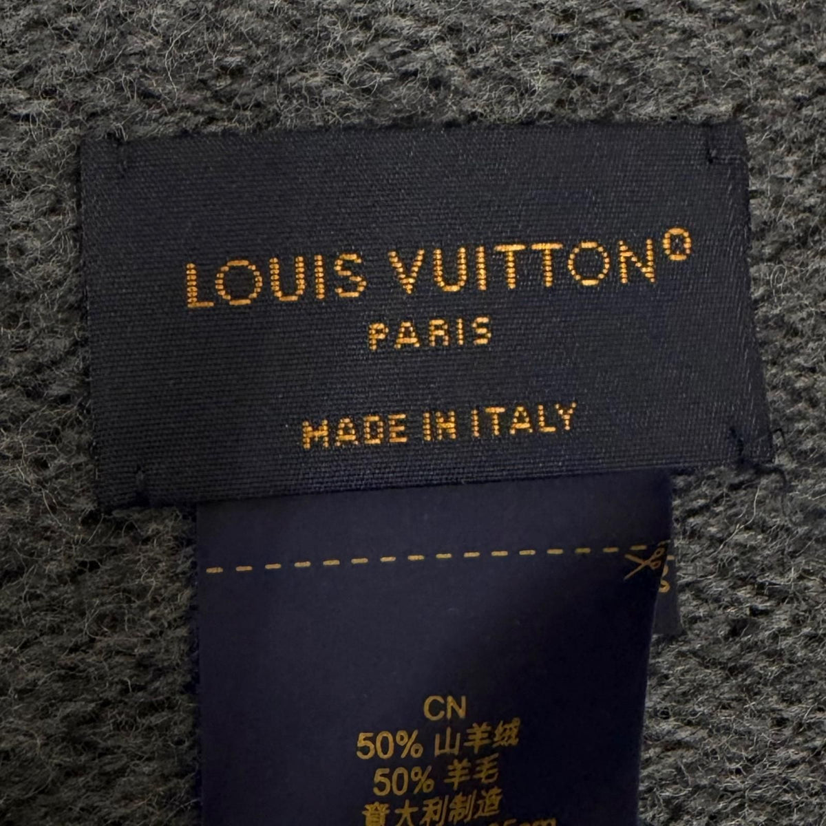 Louis Vuitton Monogram Gradient Cashmere Wool Scarf Noir — view 6