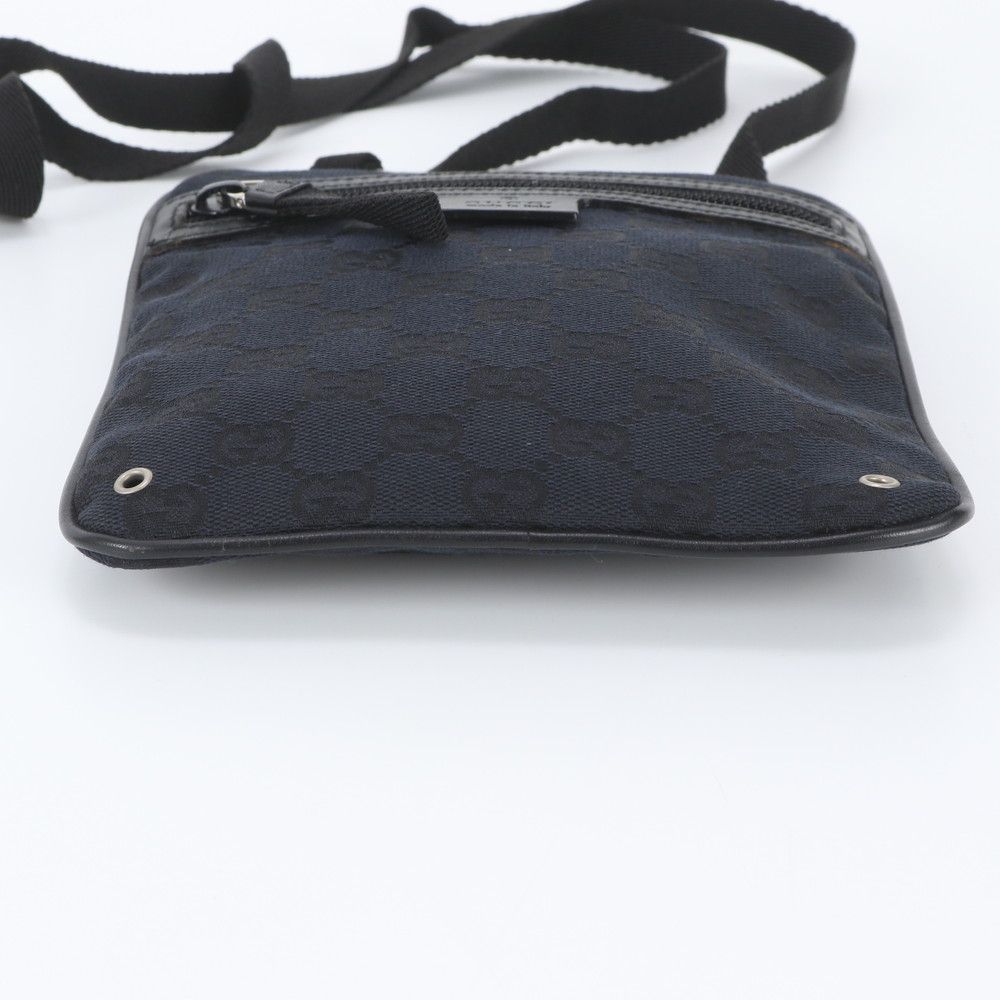 Gucci GG Canvas Leather Shoulder Bag Crossbody Messenger Business — view 6