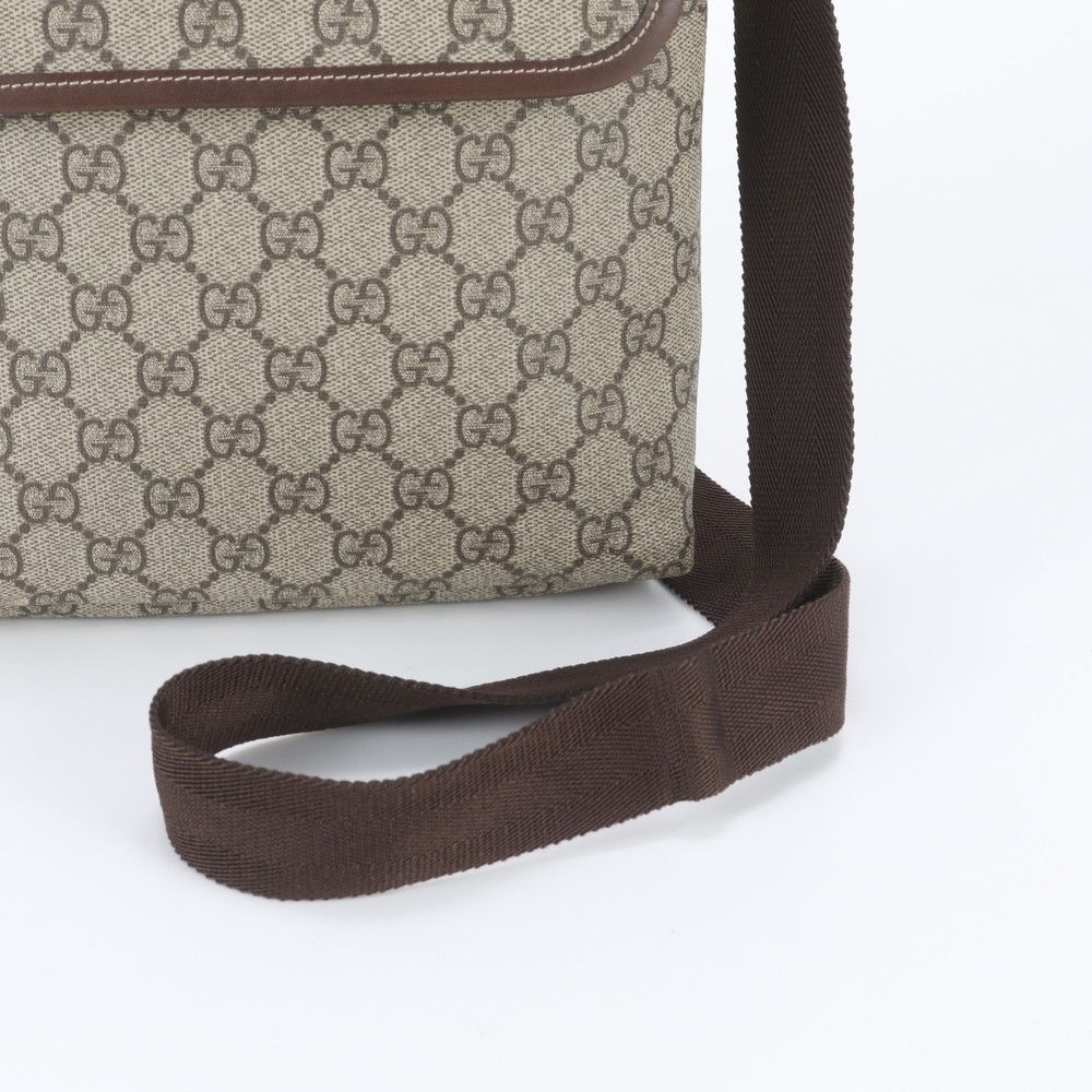 Gucci GG Supreme Leather Shoulder Bag Crossbody Messenger Business — view 2