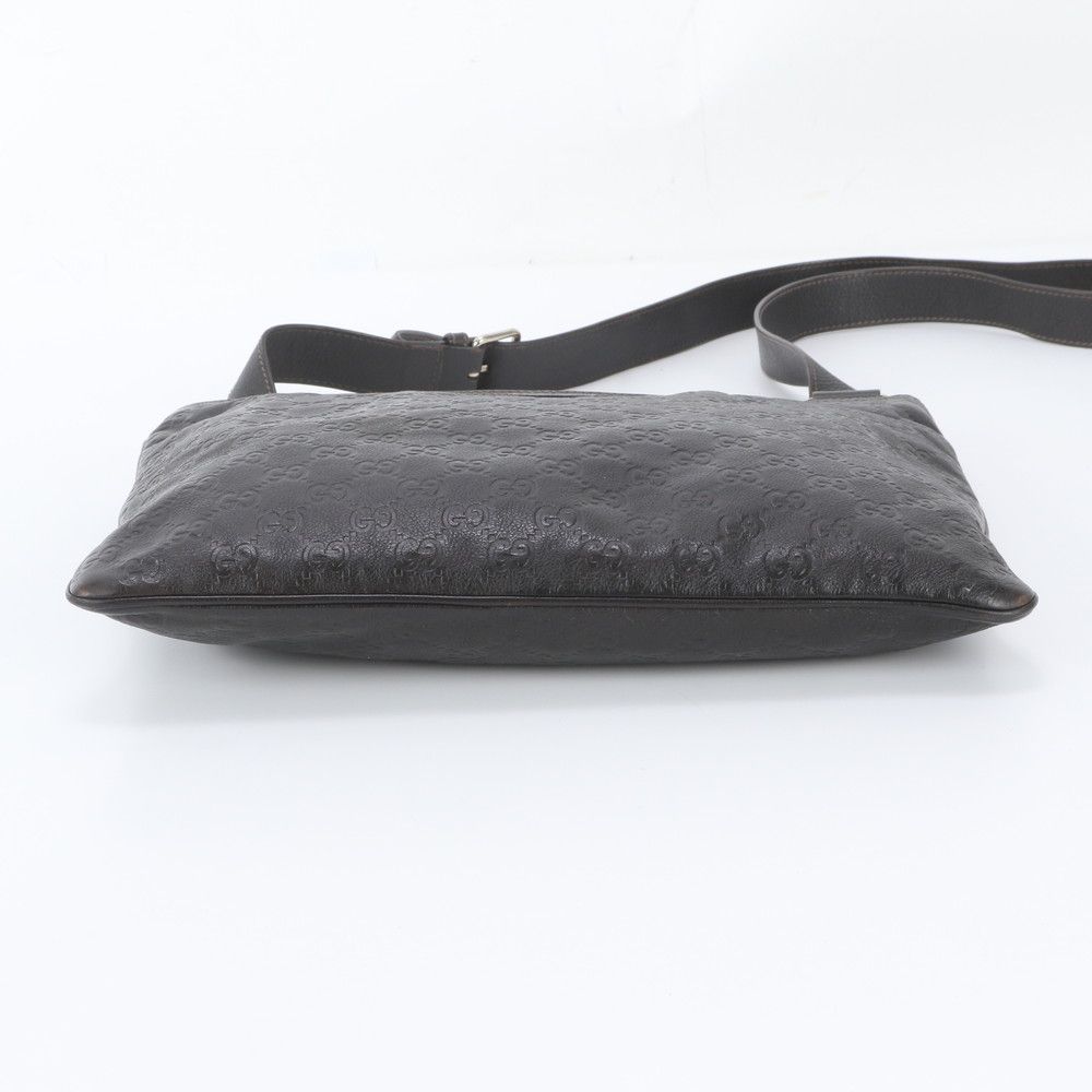 Gucci Guccissima Leather Shoulder Bag Crossbody Messenger Business — view 6