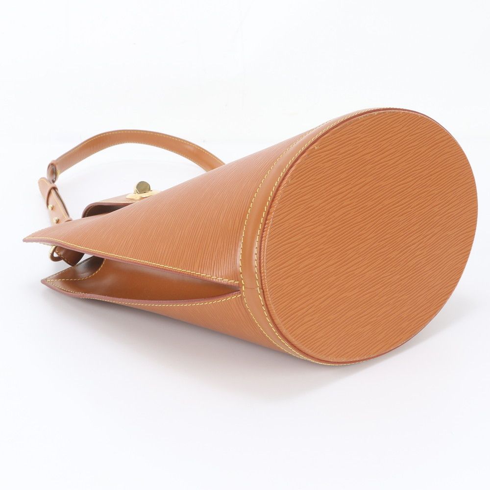 Louis Vuitton Epi Cluny Leather Shoulder Bag — view 5
