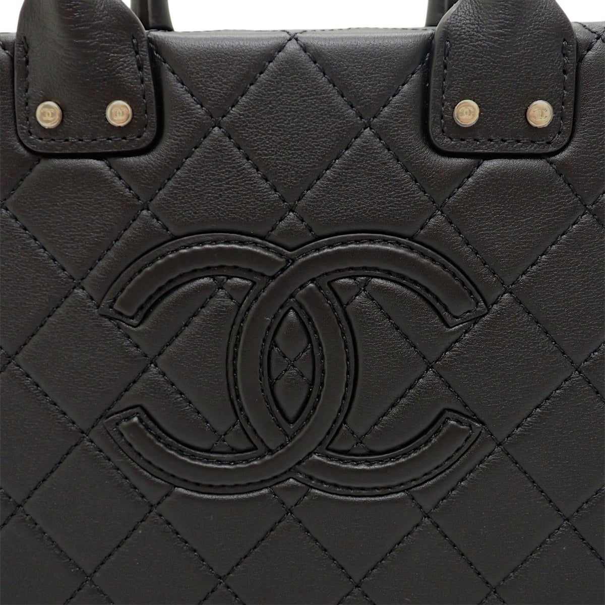 Chanel CC Logo Vanity 2-Way Shoulder Bag Chain Calfskin Black Gold — view 8
