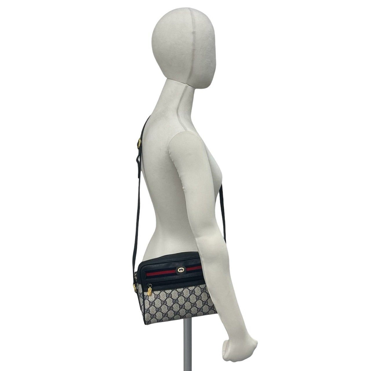 Gucci Vintage Sherry Line GG Logo Leather Shoulder Bag Pochette Navy — view 2