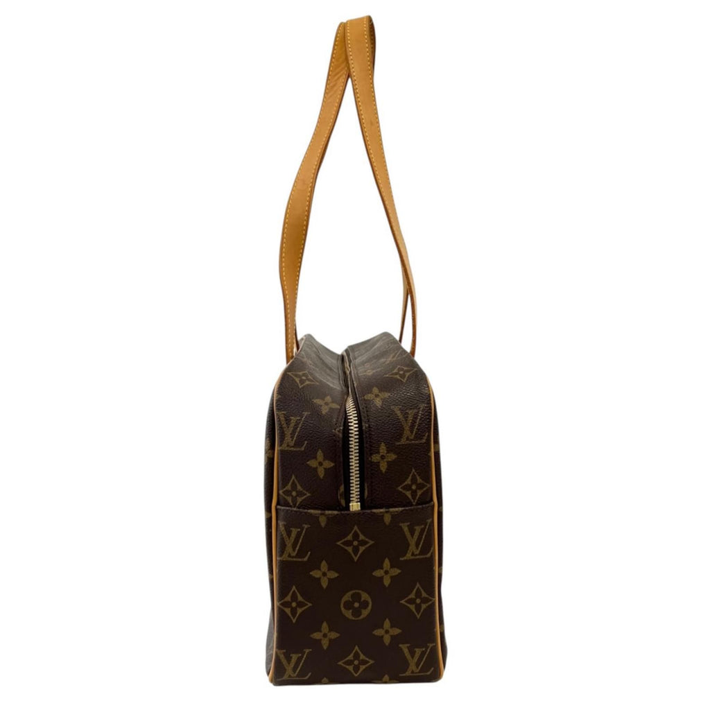 Louis Vuitton Cite GM Monogram Shoulder Bag Canvas Brown — view 5