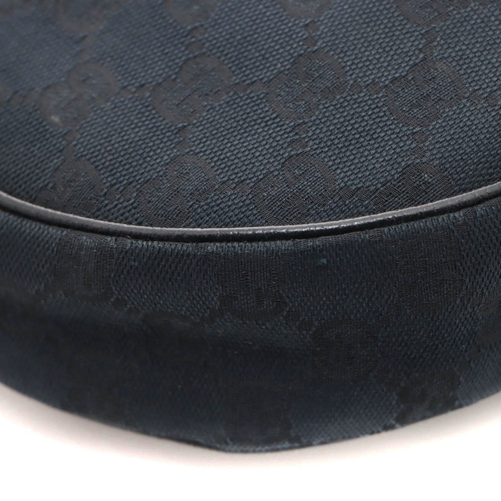 Gucci GG Shoulder Bag Canvas Black — view 6