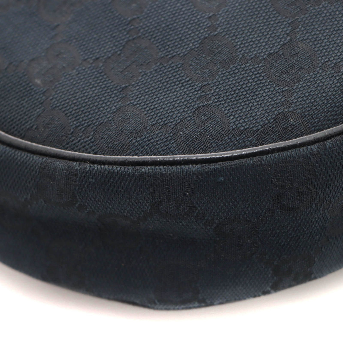 Gucci GG Shoulder Bag Canvas Black — view 6