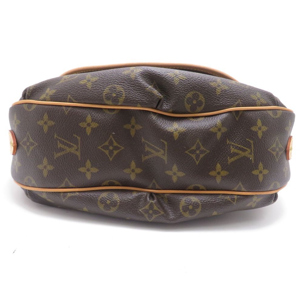Louis Vuitton Thuraya PM Monogram Shoulder Bag Canvas Brown — view 3