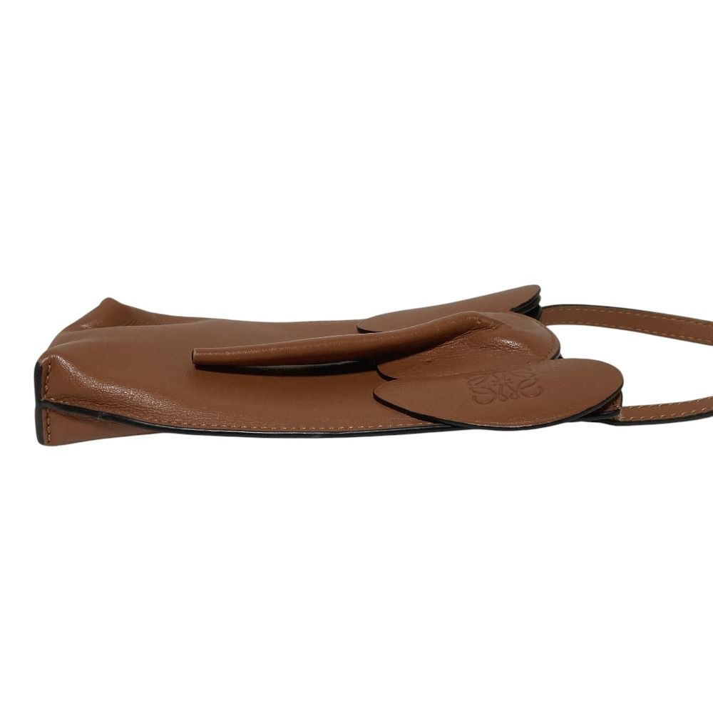 Loewe Elephant Pocket Shoulder Bag Brown — view 3