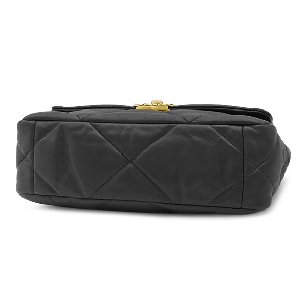 Chanel Shoulder Bag Chanel 19 Chain Lambskin Black Gold CC Logo 28 — view 3