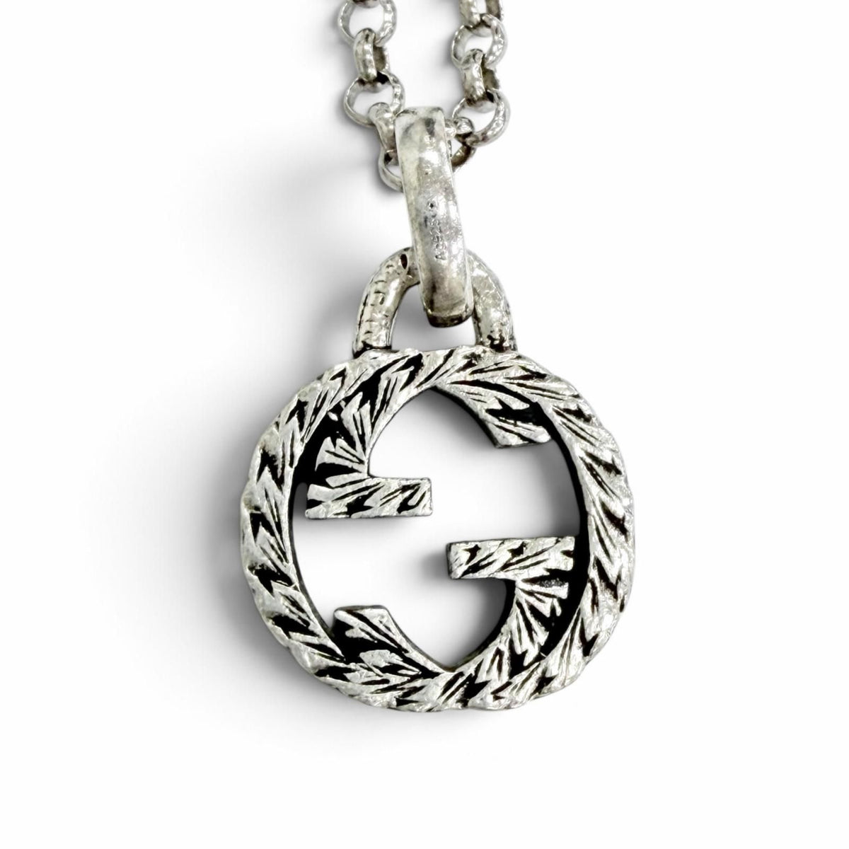 Gucci Interlocking G Arabesque Chain Necklace Silver